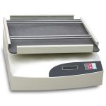 Agitateur de paillasse SH12